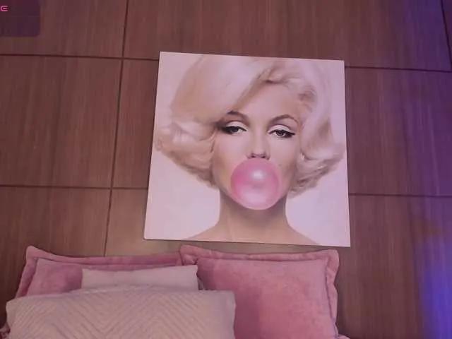 AgattaDuque — I love fun, daring, sincere and talkative people, do you like to be daring? You are in the right place 