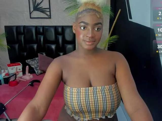 alanabonny on BongaCams 
