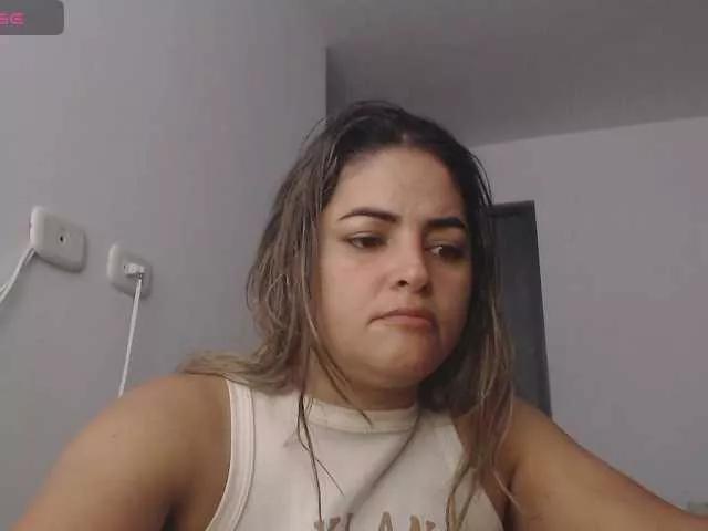 AlannaStephen on BongaCams 