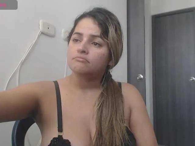 AlannaStephen on BongaCams