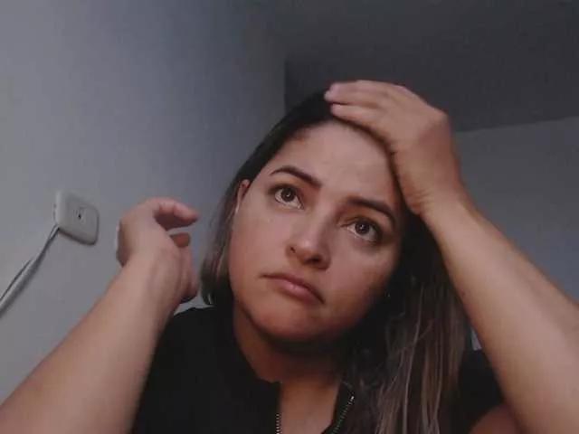 AlannaStephen on BongaCams 