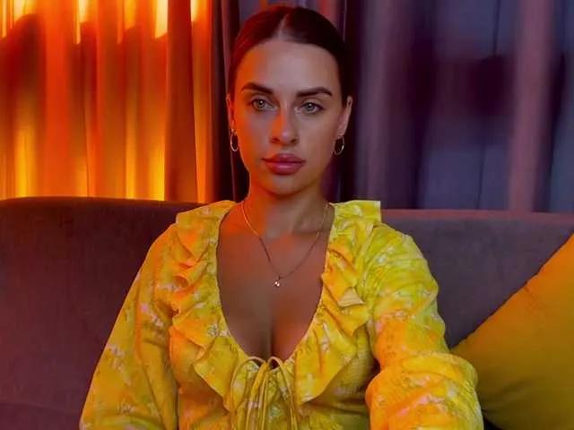 Anomaliya on BongaCams