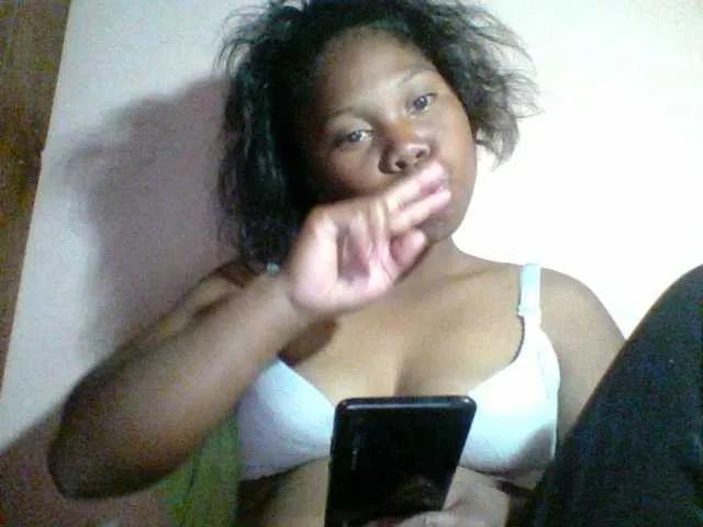 Biancah01 on BongaCams