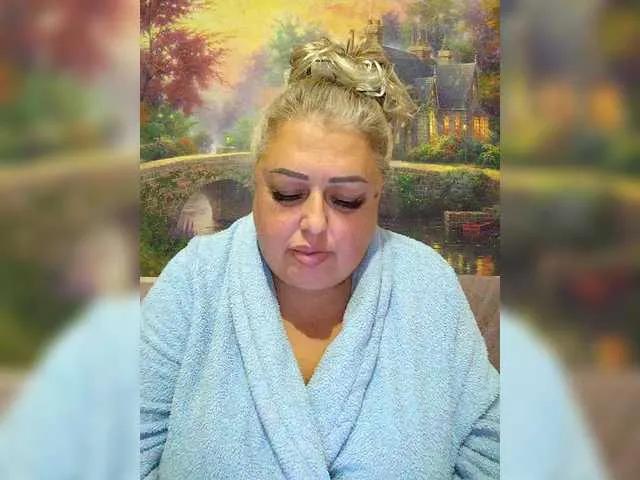 BigMilf — Freechat on BongaCams