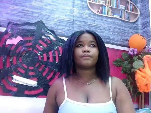 CannelleX on BongaCams 
