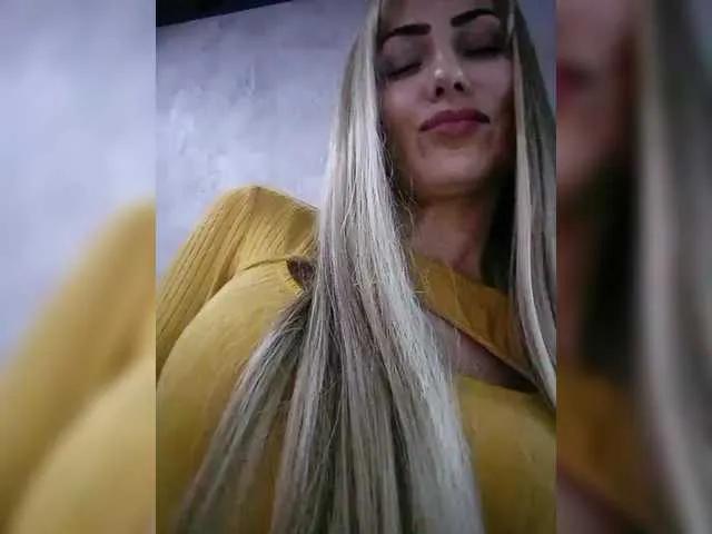 Cassssablanca on BongaCams 
