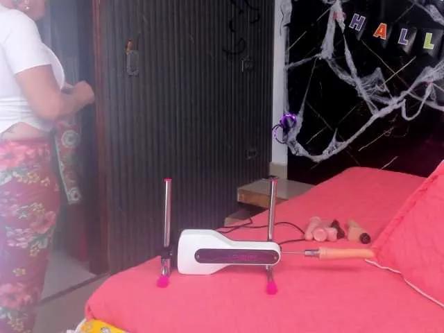 cloeerabbyt — It excites me to control a man and take him to the point of excitation only to tell him what to do and how to do it, provoke him so much with my body that wants me