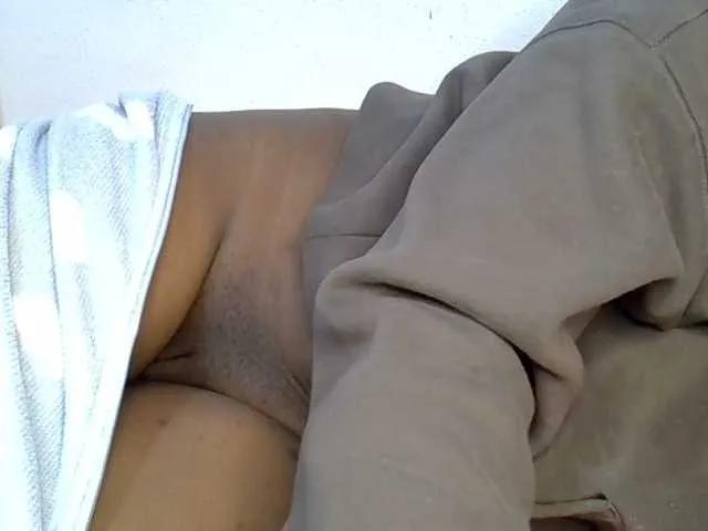 Cuttey30 on BongaCams