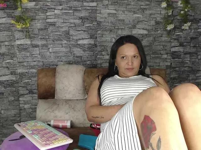 Danna-Paolaa on BongaCams 