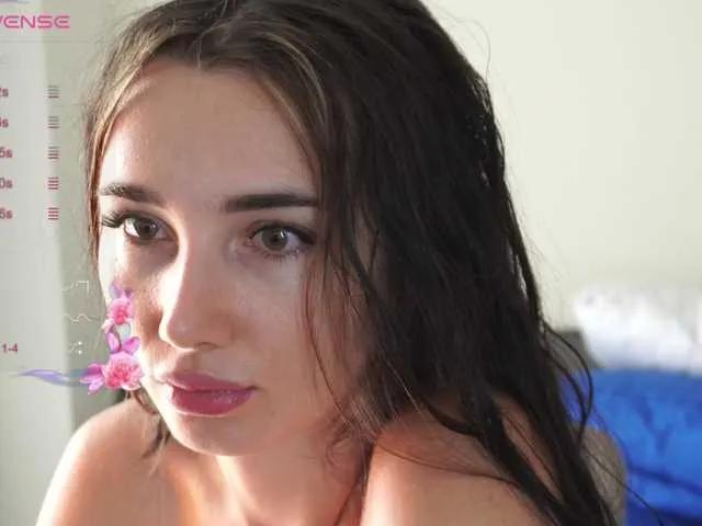 elidevil on BongaCams