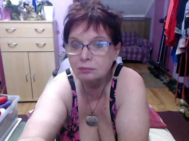 Elmira63 on BongaCams
