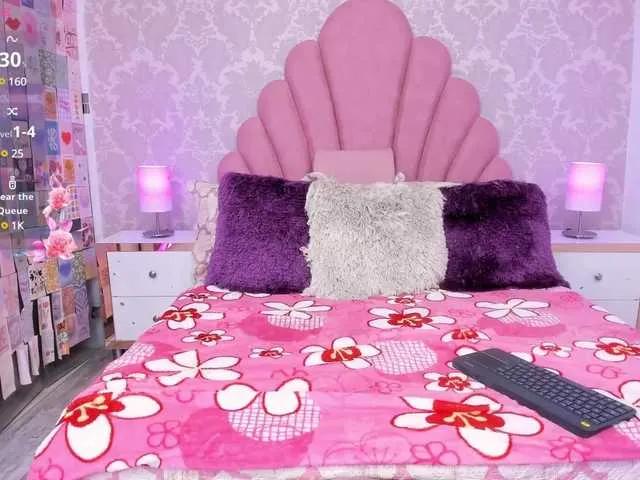 EmmaSanches on BongaCams 