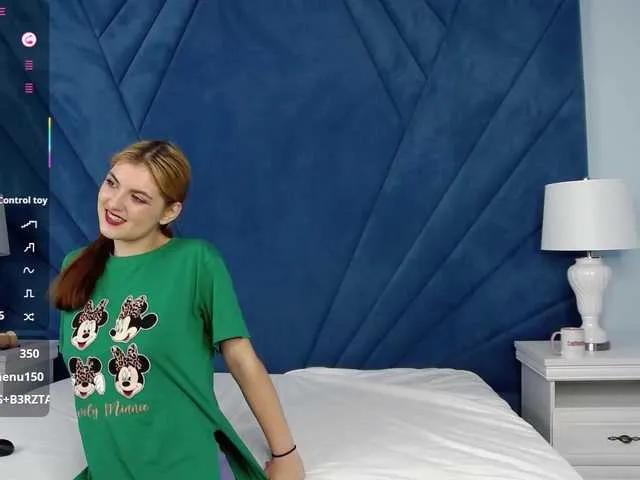 Evelisse on BongaCams