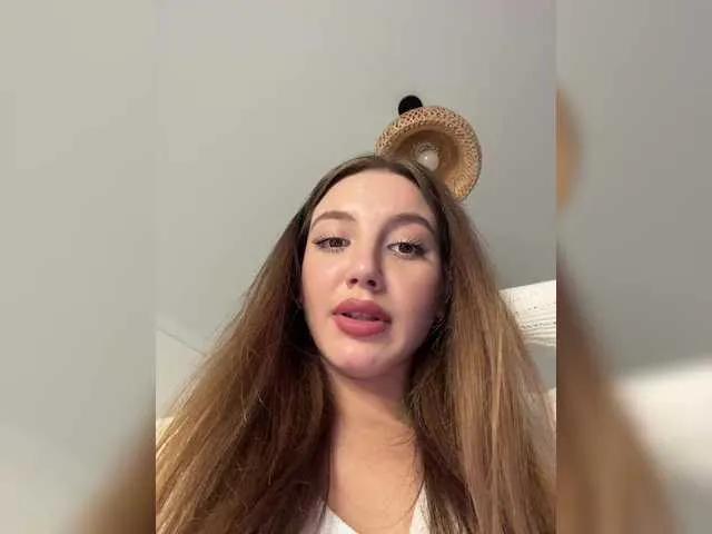 Evelonelfi on BongaCams