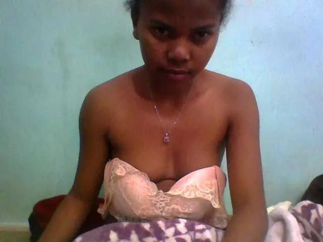 Fenousoh on BongaCams