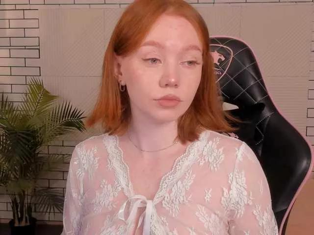 Foxxii on BongaCams 