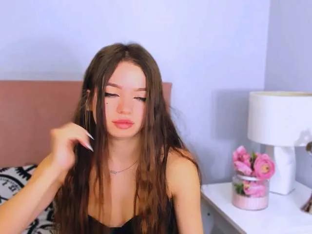 GraceShow — discovering new positions, fetishes, being surprised and spoiled with the tongue