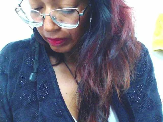 HOTTTSKIN on BongaCams 