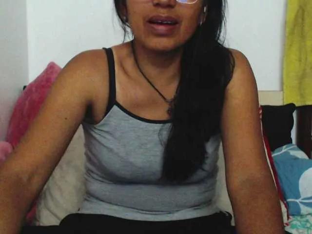 HOTTTSKIN on BongaCams 