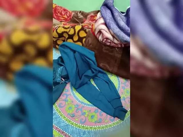 Indiancollegeguys1 on BongaCams 