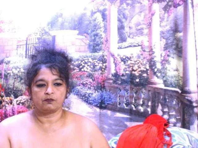 indianstar75 on BongaCams 