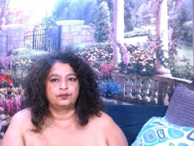 indianstar75 on BongaCams 