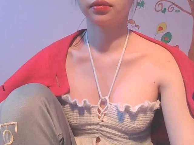 inHI on BongaCams 