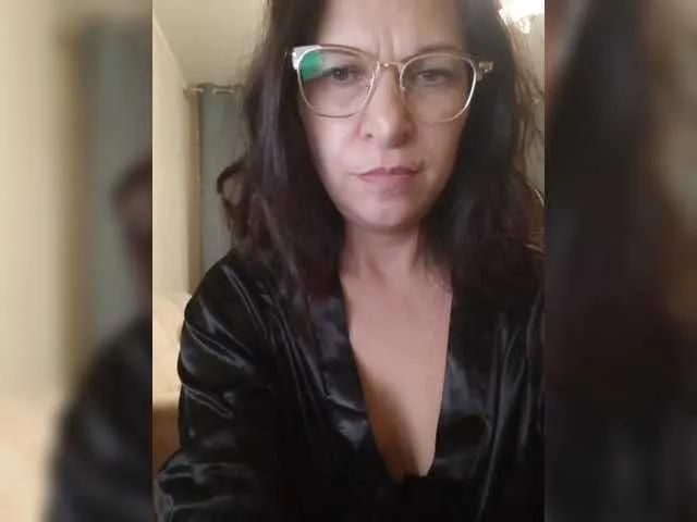 IriskaMai on BongaCams 