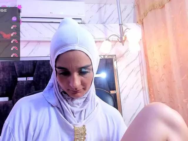 IrisKarimm on BongaCams 