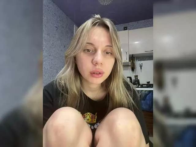 jellyPriestess on BongaCams 