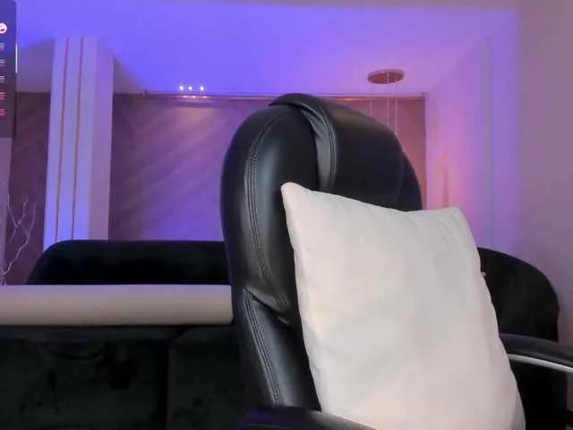 JessicaWilliams — People who knows what they want.
Those who appreciate all I have for them
I enjoy some hard play!