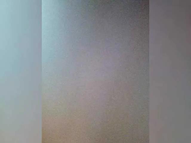 Julli21 on BongaCams