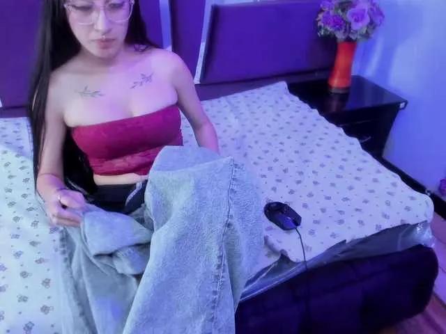 kattyqueenn on BongaCams 