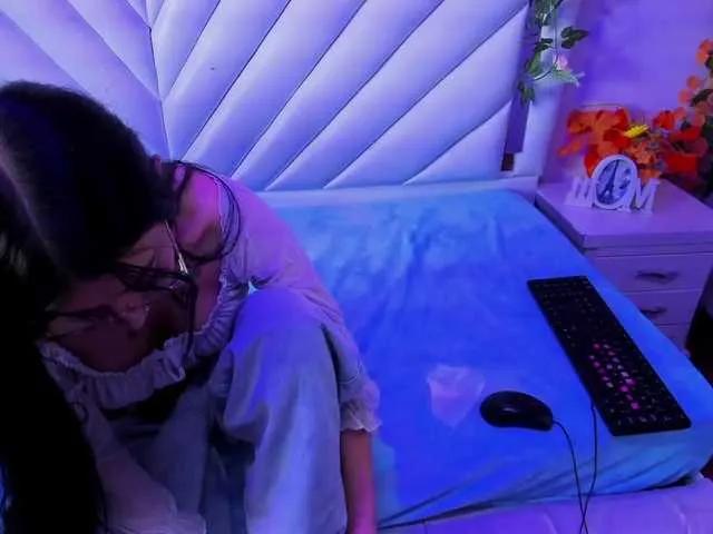 kattyqueenn on BongaCams 