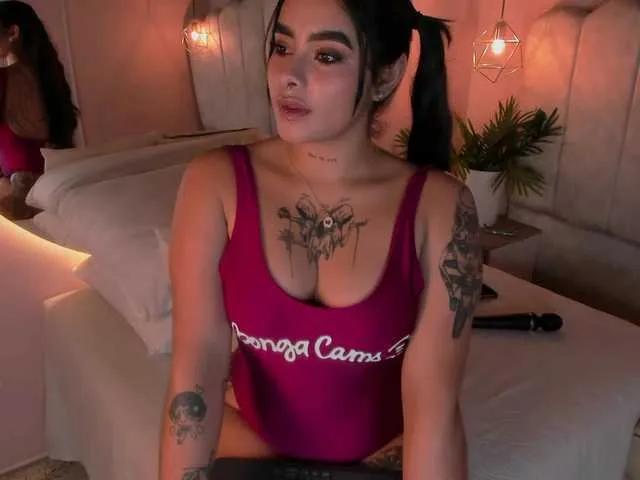 KattyRossee — -Gentle but confident men who know how to tease 
...