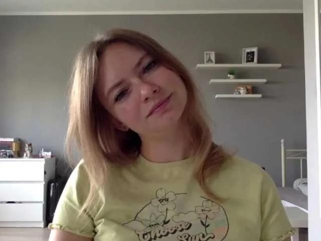 kissMillie on BongaCams 