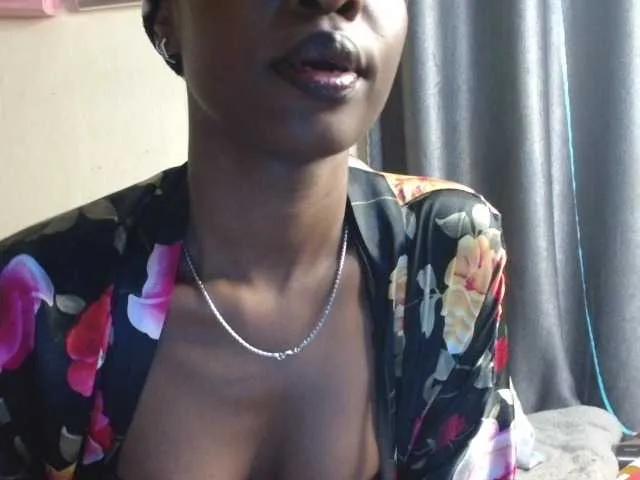lilbooty on BongaCams 
