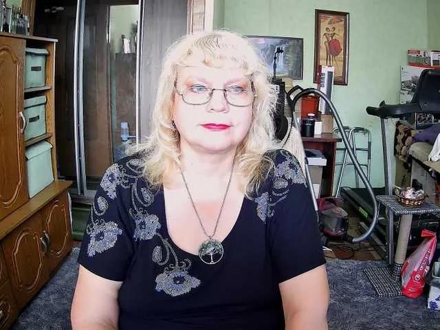 LOLA88888 on BongaCams