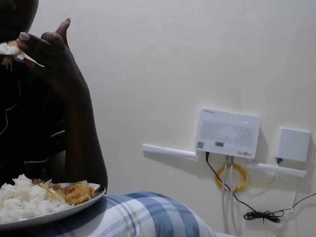 Lovelyacce — Freechat on BongaCams