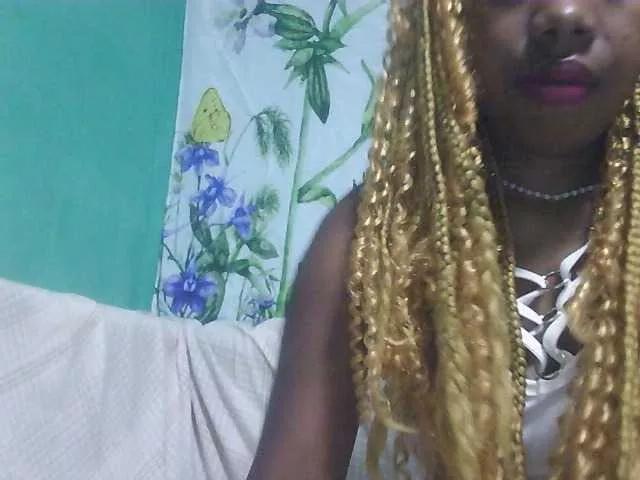 Maha19x on BongaCams 