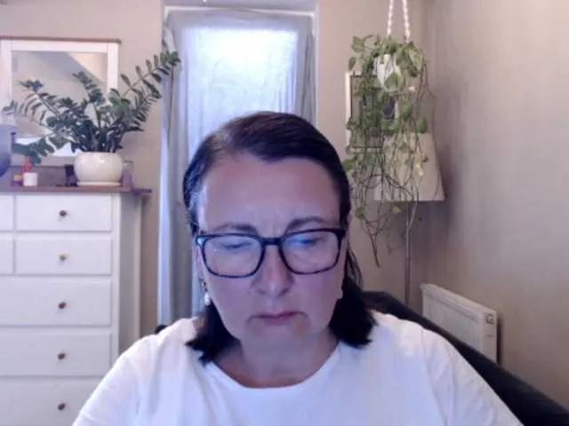 MaryFlore — Freechat on BongaCams