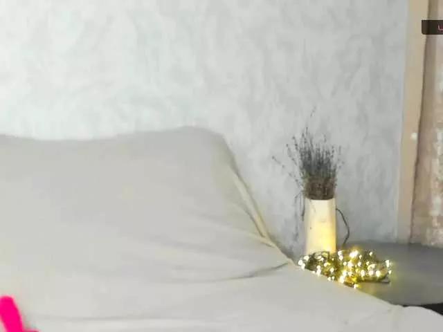 MelMooon on BongaCams 