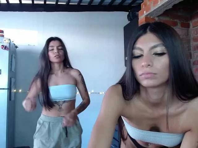 millyxnicoll1 on BongaCams 