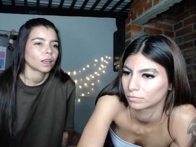 millyxnicoll1 on BongaCams 