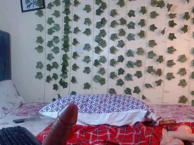 Miss-Kiiki on BongaCams 