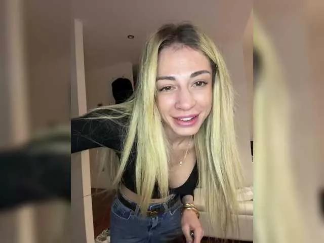MissKarolin on BongaCams 