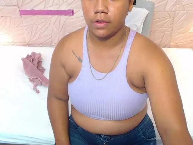 mommy-loves-cock on BongaCams 