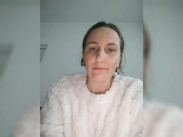 Rellaxx1 on BongaCams 