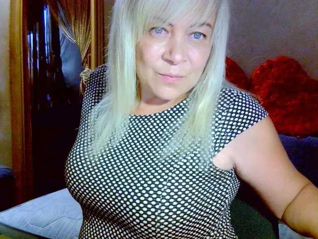 Savan35na on BongaCams