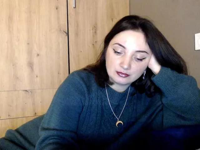 Succubus13 on BongaCams 